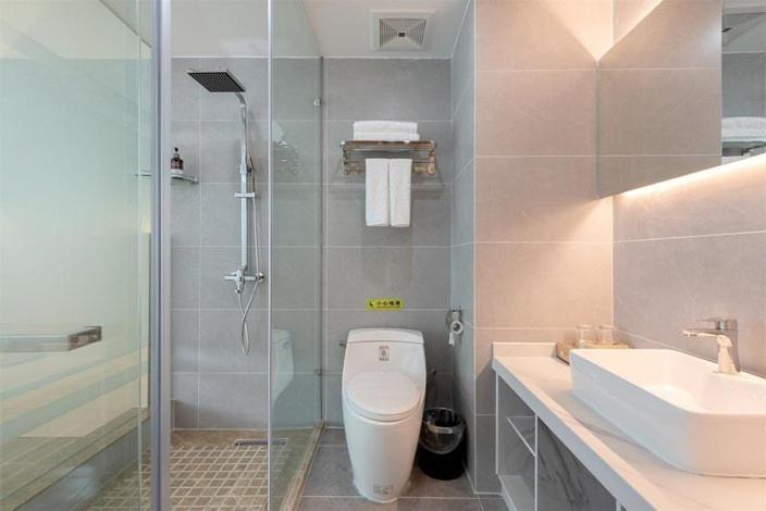 גואנגג'ואו Hongxiang Hotel מראה חיצוני תמונה
