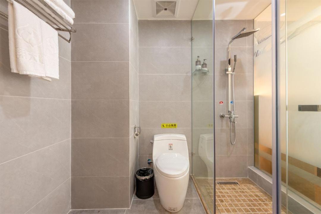 גואנגג'ואו Hongxiang Hotel מראה חיצוני תמונה